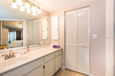 Copropriété à louer à Punta Gorda, Floride: 2 chambres, 108.51 m2 № 213506 - photo 25
