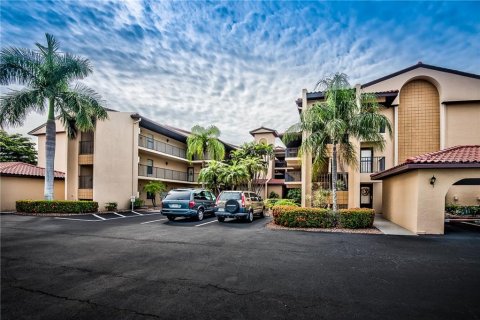 Copropriété à louer à Punta Gorda, Floride: 2 chambres, 108.51 m2 № 213506 - photo 2