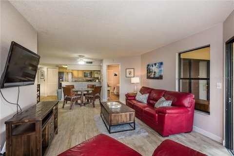 Copropriété à louer à Punta Gorda, Floride: 2 chambres, 108.51 m2 № 213506 - photo 6
