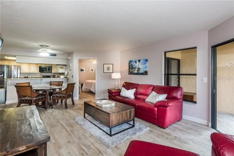 Copropriété à louer à Punta Gorda, Floride: 2 chambres, 108.51 m2 № 213506 - photo 5