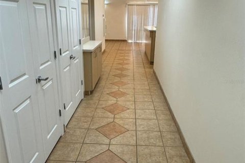 Propiedad comercial en venta en Gainesville, Florida, 384.43 m2 № 1915291 - foto 19
