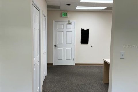 Propiedad comercial en venta en Gainesville, Florida, 384.43 m2 № 1915291 - foto 14