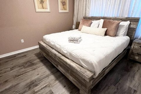 Villa ou maison à vendre à Kissimmee, Floride: 7 chambres, 278.52 m2 № 2406760 - photo 20
