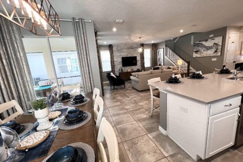 Villa ou maison à vendre à Kissimmee, Floride: 7 chambres, 278.52 m2 № 2406760 - photo 10