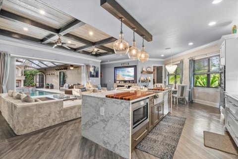 Villa ou maison à vendre à North Port, Floride: 6 chambres, 353.21 m2 № 2211799 - photo 12