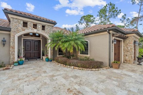 Villa ou maison à vendre à North Port, Floride: 6 chambres, 353.21 m2 № 2211799 - photo 3