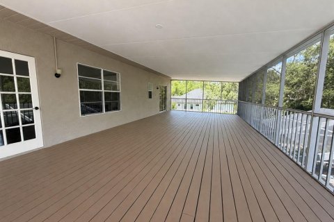 House in Tarpon Springs, Florida 5 bedrooms, 386.1 sq.m. № 2101919 - photo 23