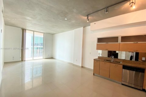 Copropriété à louer à Miami, Floride: 1 chambre, 72 m2 № 2048479 - photo 18