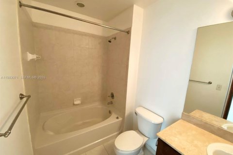 Copropriété à louer à Miami, Floride: 1 chambre, 72 m2 № 2048479 - photo 19