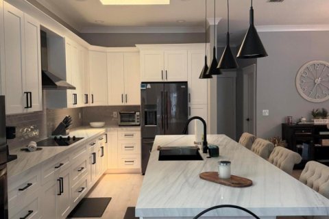 Casa en alquiler en Lake Worth, Florida, 3 dormitorios, 218.13 m2 № 2250554 - foto 7