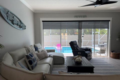 Casa en alquiler en Lake Worth, Florida, 3 dormitorios, 218.13 m2 № 2250554 - foto 11
