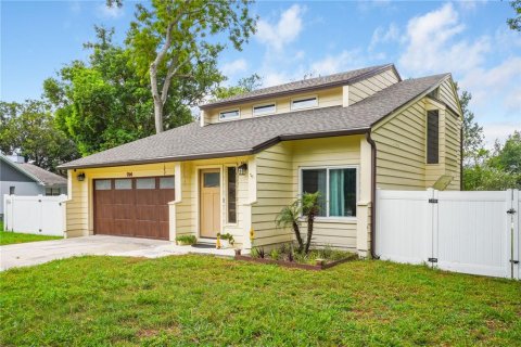 House in Longwood, Florida 3 bedrooms, 173.91 sq.m. № 2324233 - photo 3