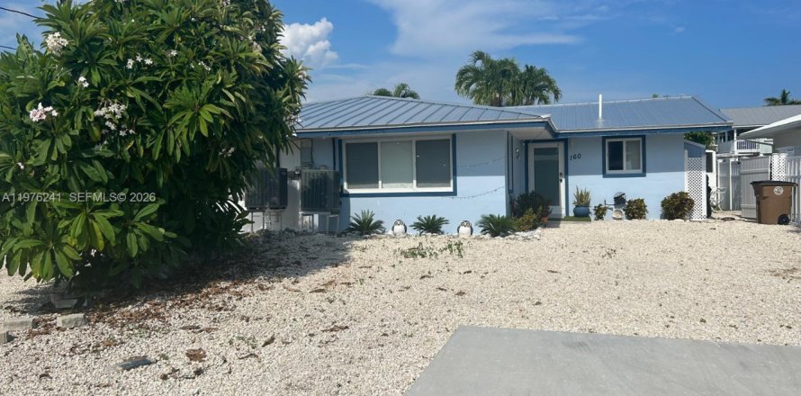 Дом в Марафон, Флорида 2 спальни, 100.71м2 № 2040620