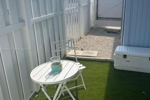 Купить виллу или дом в Марафон, Флорида 2 спальни, 100.71м2, № 2040620 - фото 3