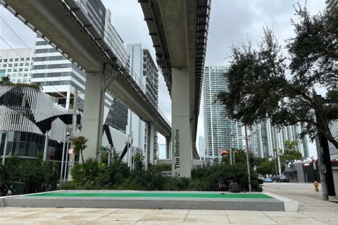 Condo in Miami, Florida, 2 bedrooms № 1987051 - photo 19