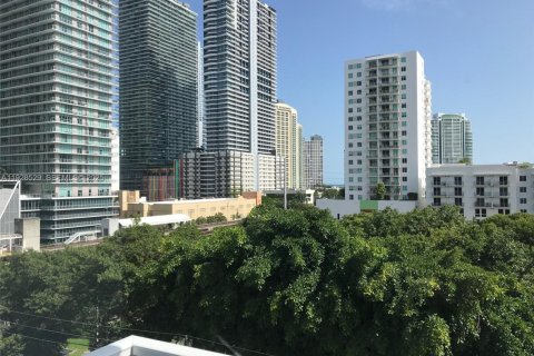 Condo in Miami, Florida, 2 bedrooms № 1987051 - photo 8