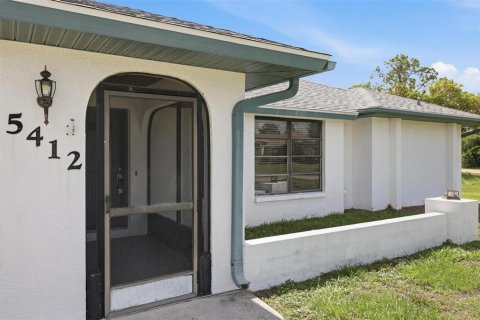Villa ou maison à vendre à Port Charlotte, Floride: 4 chambres, 230.3 m2 № 2141005 - photo 6