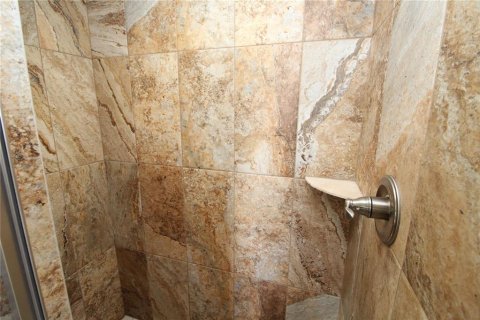 Villa ou maison à vendre à Port Charlotte, Floride: 4 chambres, 230.3 m2 № 2141005 - photo 26