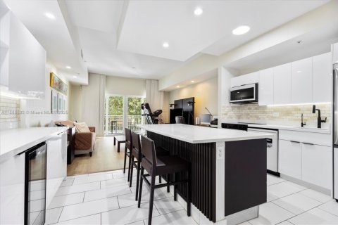 Condo in Doral, Florida, 3 bedrooms  № 1946305 - photo 22