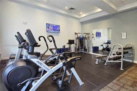 Condo in Doral, Florida, 3 bedrooms  № 1946305 - photo 8