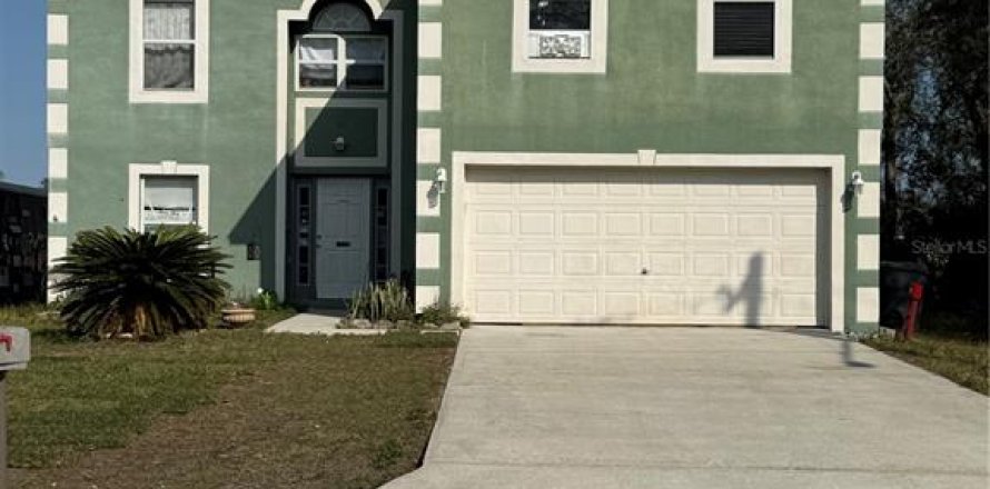 Casa en Kissimmee, Florida 5 dormitorios, 259.48 m2 № 1516088