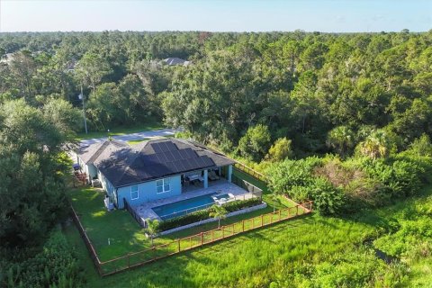Villa ou maison à vendre à North Port, Floride: 3 chambres, 142.98 m2 № 1901478 - photo 9