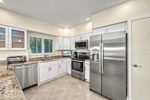 Copropriété à vendre à Sarasota, Floride: 2 chambres, 166.3 m2 № 2233492 - photo 30