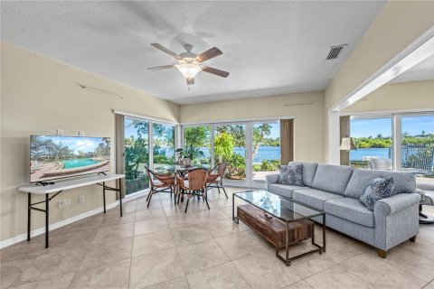 Copropriété à vendre à Sarasota, Floride: 2 chambres, 166.3 m2 № 2233492 - photo 24