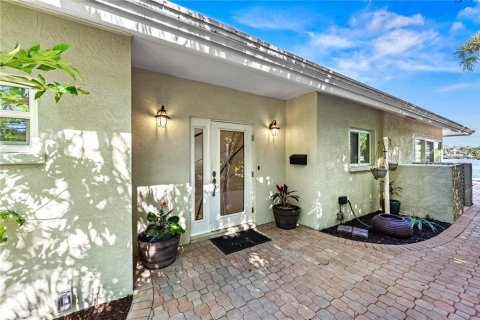 Copropriété à vendre à Sarasota, Floride: 2 chambres, 166.3 m2 № 2233492 - photo 3