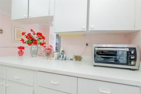 Купить кондоминиум в Санни-Айлс-Бич, Флорида 2 спальни, 143.44м2, № 1931694 - фото 10