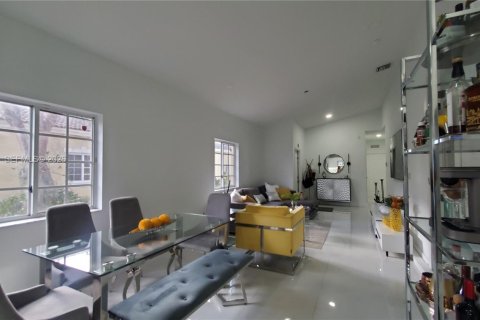 Casa en alquiler en Homestead, Florida, 3 dormitorios, 128.21 m2 № 2043367 - foto 7