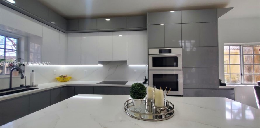 Casa en Homestead, Florida 3 dormitorios, 128.21 m2 № 2043367