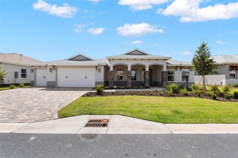 Casa en venta en Ocala, Florida, 2 dormitorios, 199.28 m2 № 2207273 - foto 2