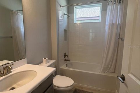 House in Poinciana, Florida 2 bedrooms, 125.42 sq.m. № 1658178 - photo 12