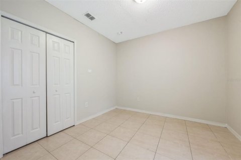 Casa en venta en Kissimmee, Florida, 4 dormitorios, 162.02 m2 № 1912212 - foto 17