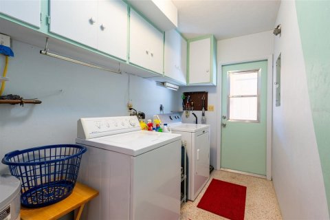 Купить виллу или дом в Сарасота, Флорида 9 комнат, 114.55м2, № 2092845 - фото 20