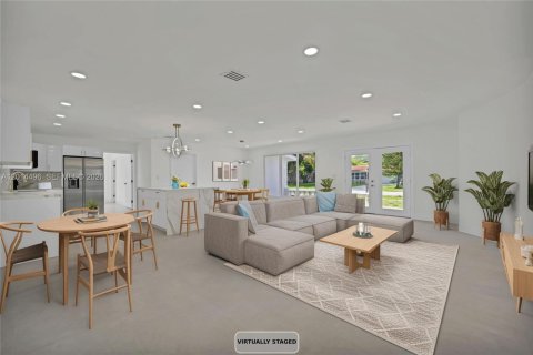 House in Hollywood, Florida 4 bedrooms № 2076500 - photo 5
