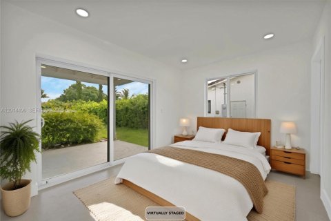 House in Hollywood, Florida 4 bedrooms № 2076500 - photo 10