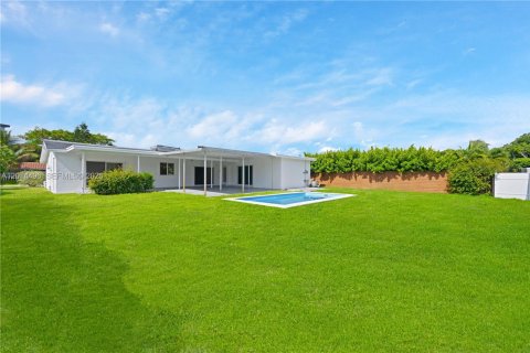 House in Hollywood, Florida 4 bedrooms № 2076500 - photo 21