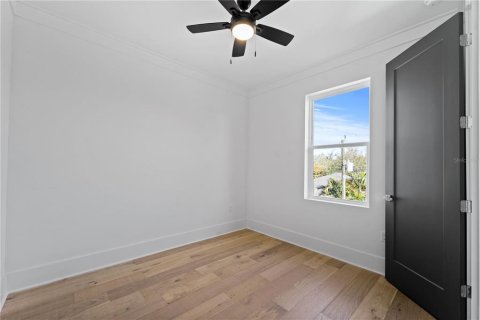 House in Sarasota, Florida 4 bedrooms, 190.26 sq.m. № 1034252 - photo 29