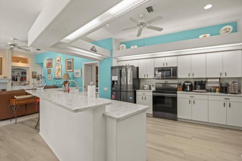 Casa en venta en Brooksville, Florida, 4 dormitorios, 260.5 m2 № 1856044 - foto 16
