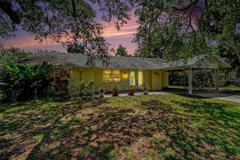 House in Nokomis, Florida 2 bedrooms, 128.11 sq.m. № 2296322
