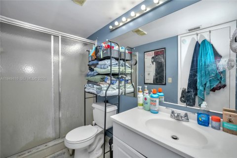 Купить кондоминиум в Корал-Спрингс, Флорида 2 спальни, 91.6м2, № 2005170 - фото 13