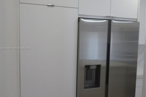 Touwnhouse à louer à Miami Lakes, Floride: 2 chambres, 98.01 m2 № 2002837 - photo 8