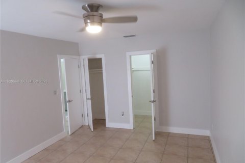 Touwnhouse à louer à Miami Lakes, Floride: 2 chambres, 98.01 m2 № 2002837 - photo 24