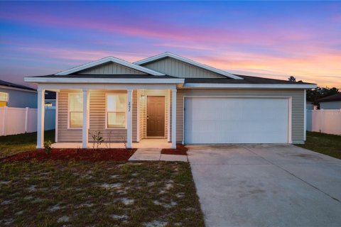 Casa en Kissimmee, Florida 4 dormitorios, 131.36 m2 № 2131277