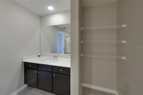 Villa ou maison à louer à Dundee, Floride: 3 chambres, 156.82 m2 № 2095864 - photo 9
