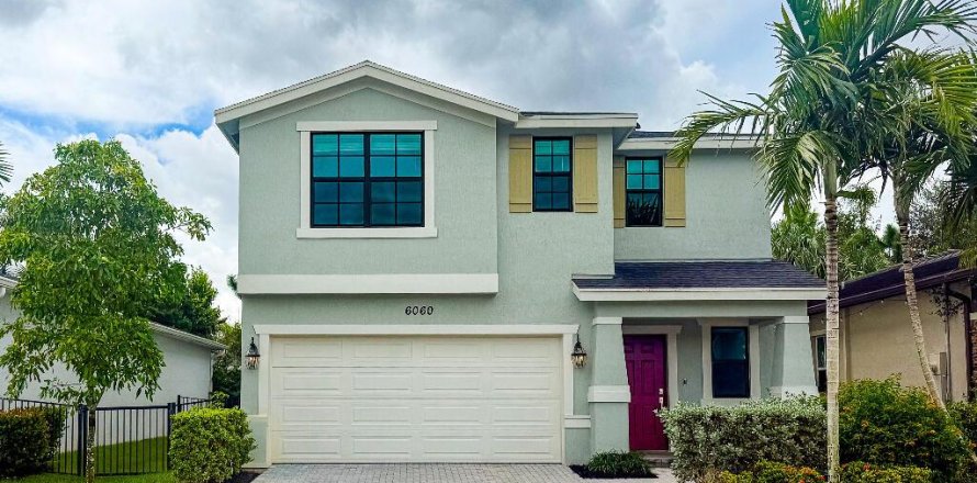 House in Haverhill, Florida 5 bedrooms, 244.7 sq.m. № 2399993