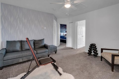Casa en venta en Kissimmee, Florida, 6 dormitorios, 246.93 m2 № 2092569 - foto 25