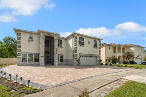 Casa en venta en Kissimmee, Florida, 6 dormitorios, 246.93 m2 № 2092569 - foto 6